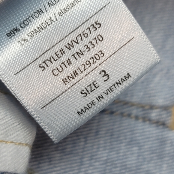 Fashion Nova distressed jeans size 3 - Picture 10 of 10